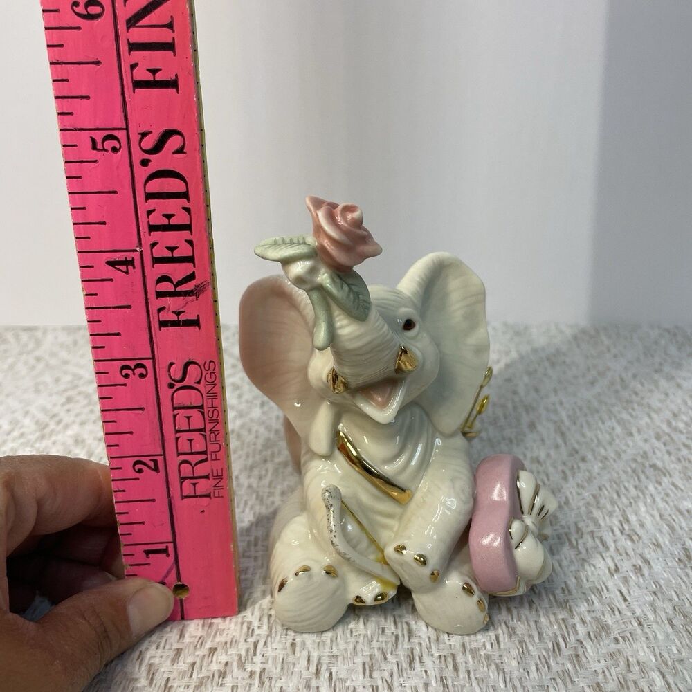 Lenox Tons of Love Valentines Day Holiday Elephants Collection Figurine Box COA - Picture 11 of 11